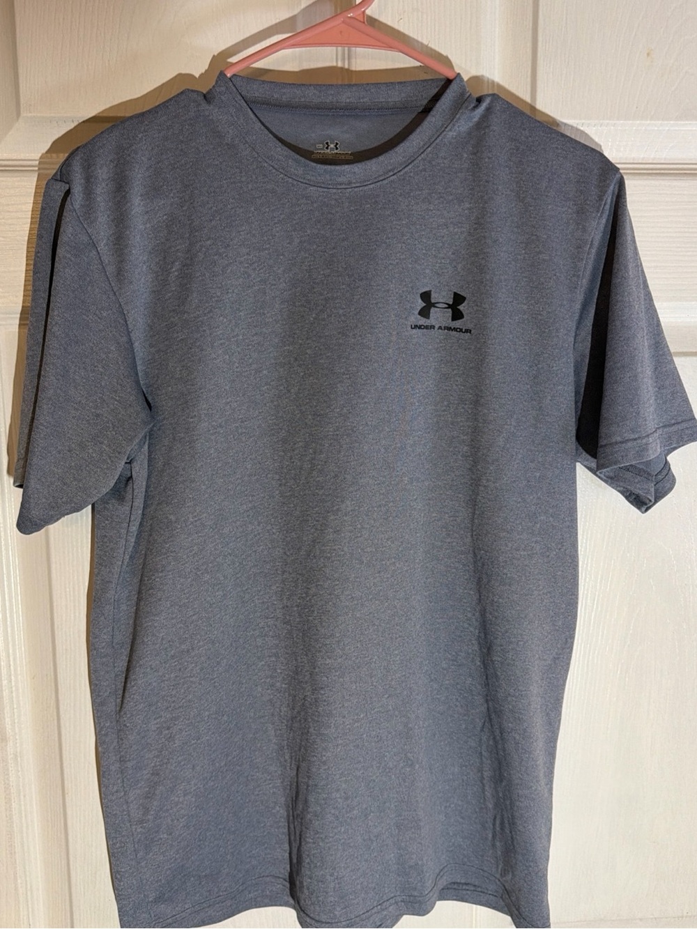 Under Armour Men’s Heather Gray Short Sleeve Performance Tee